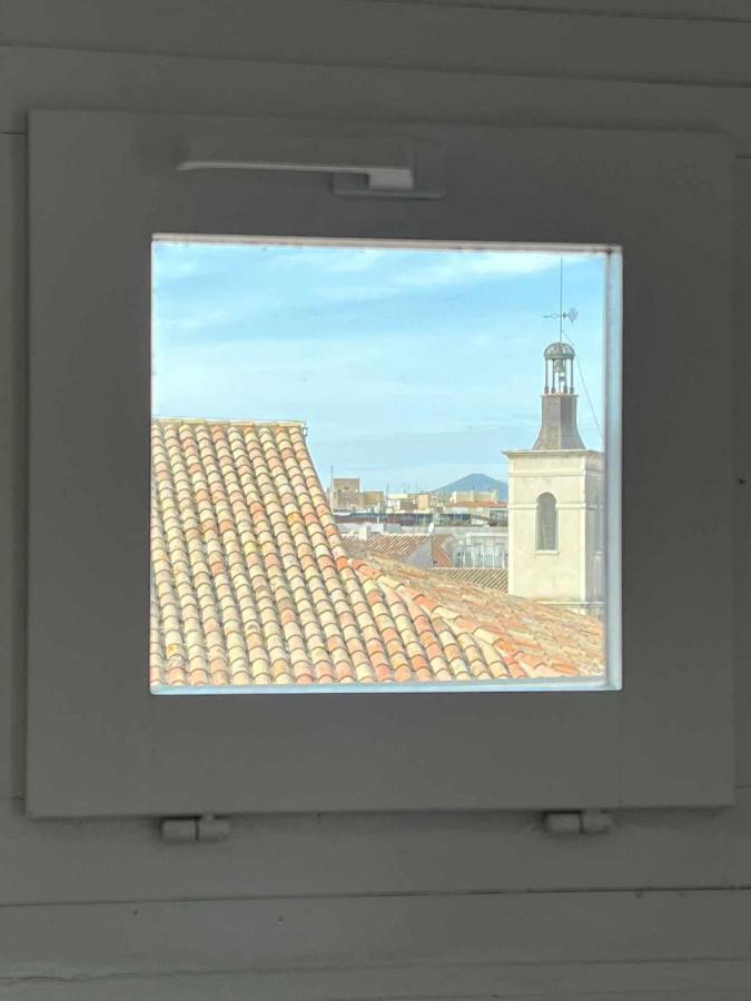 Romantic Duplex With Terrace And Great Views Gerona Buitenkant foto