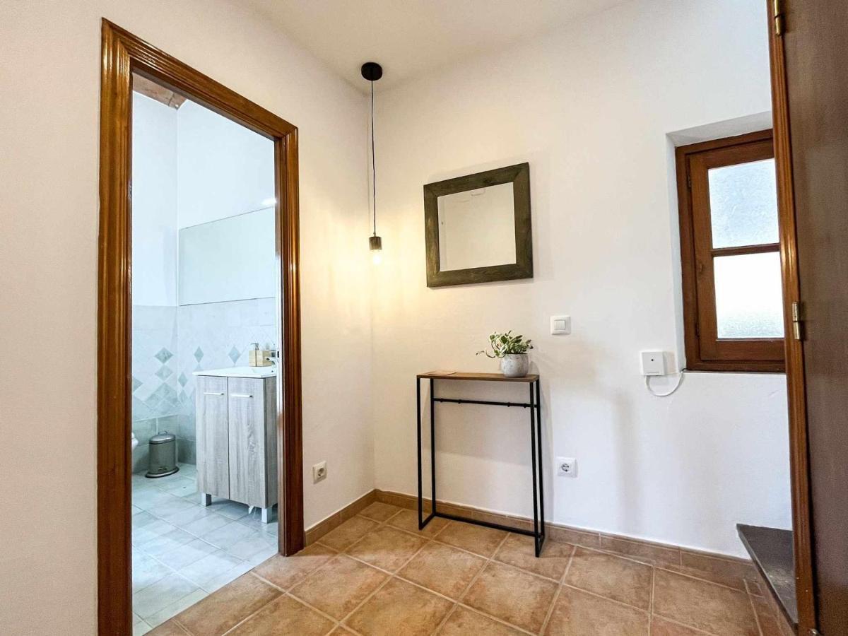 Romantic Duplex With Terrace And Great Views Gerona Buitenkant foto