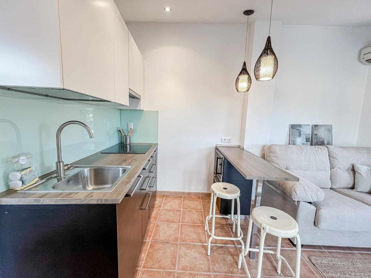 Romantic Duplex With Terrace And Great Views Gerona Buitenkant foto