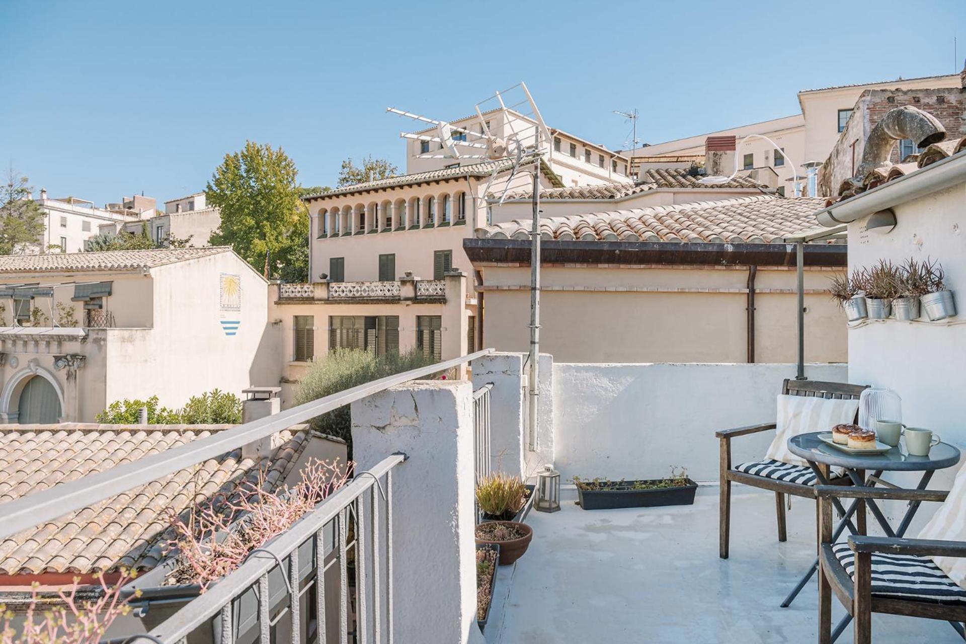 Romantic Duplex With Terrace And Great Views Gerona Buitenkant foto